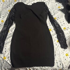 Elegant Black Lace Sleeve Dress